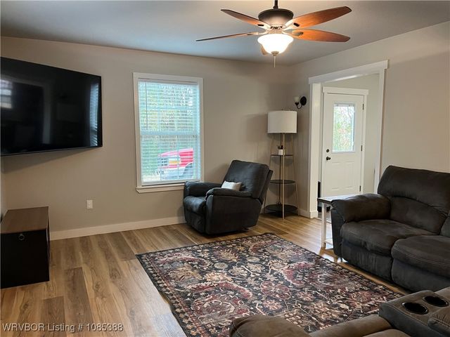 1006 D Fuller Avenue, Pocola, OK 74902