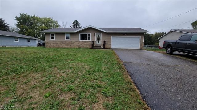 1829 Sunline Drive, Suffield, OH 44260
