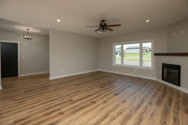 416 Brubaker Drive, Saint Charles, MN 55972