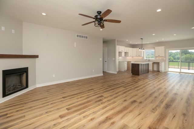 416 Brubaker Drive, Saint Charles, MN 55972