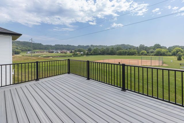 416 Brubaker Drive, Saint Charles, MN 55972