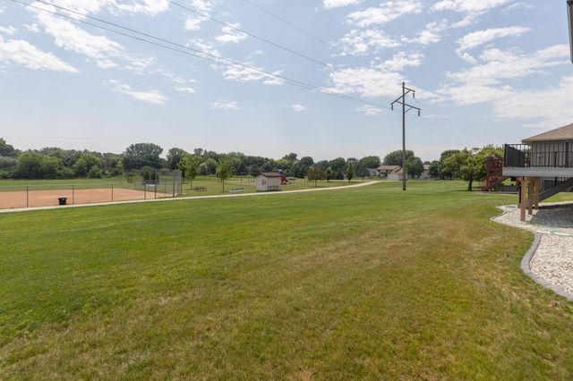 416 Brubaker Drive, Saint Charles, MN 55972