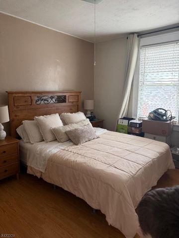 524 Lehigh St, Hillside Twp., NJ 07205
