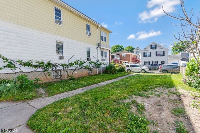 524 Lehigh St, Hillside Twp., NJ 07205