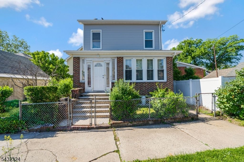 524 Lehigh St, Hillside Twp., NJ 07205