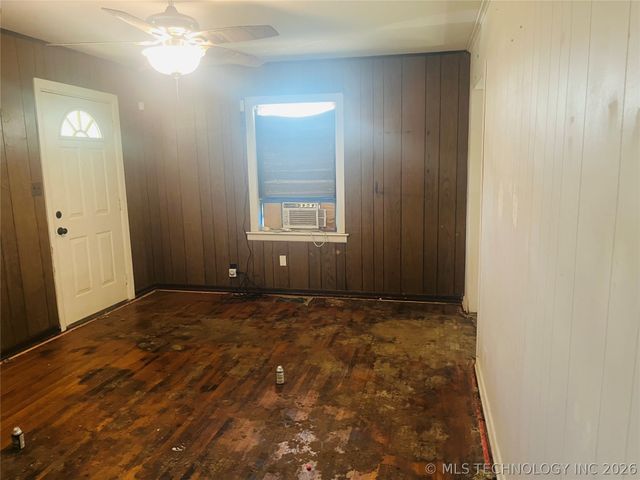 6629 E Newton Street, Tulsa, OK 74115