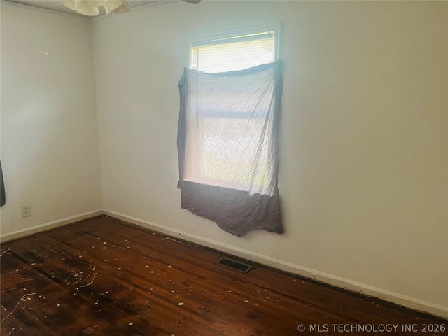 6629 E Newton Street, Tulsa, OK 74115