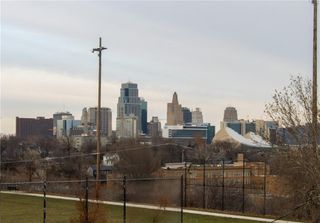 2101 Holly Street, Kansas City, MO 64108