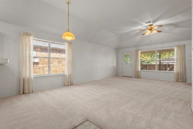 4424 Santa Fe Lane, Mckinney, TX 75070