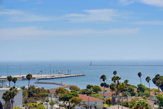 2910 S Peck, San Pedro, CA 90731