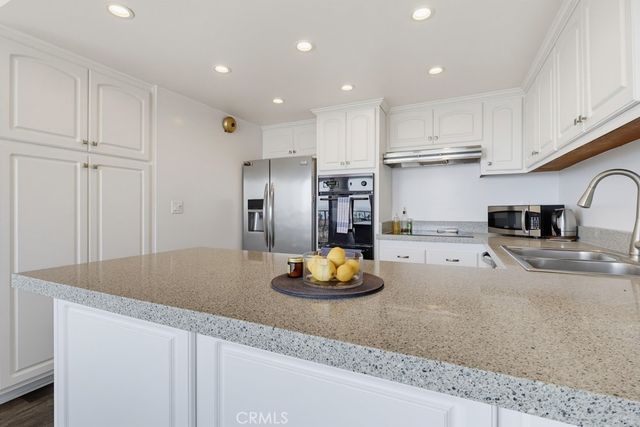 2910 S Peck, San Pedro, CA 90731