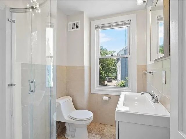20 Governor Street 2, Providence, RI 02906