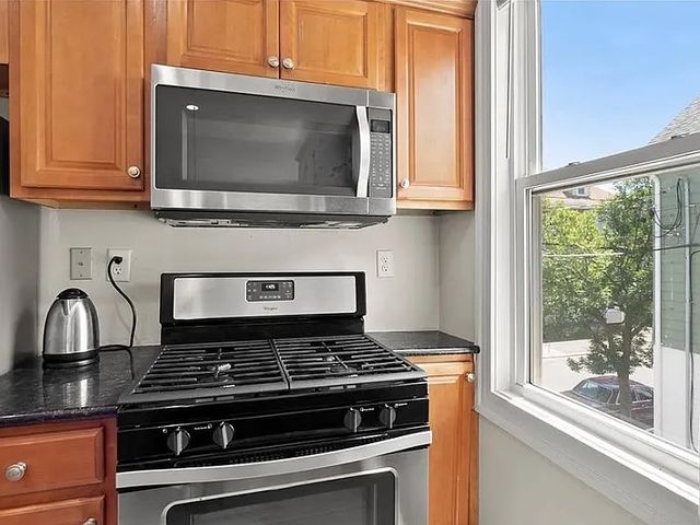 20 Governor Street 2, Providence, RI 02906