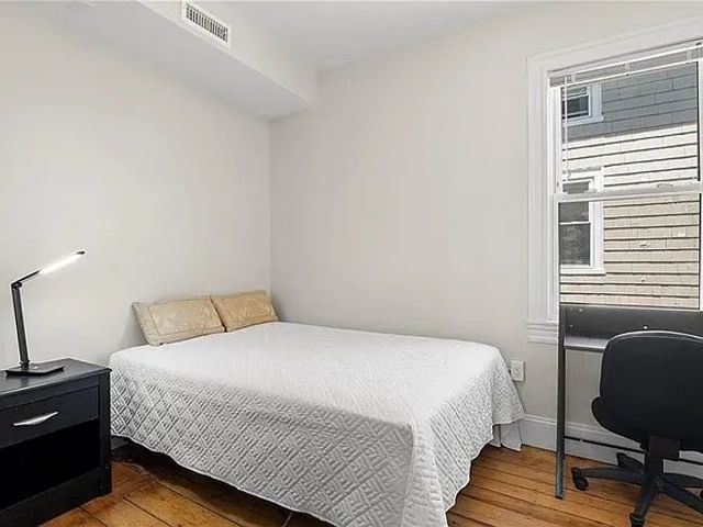 20 Governor Street 2, Providence, RI 02906