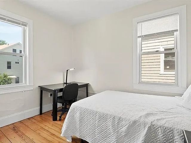 20 Governor Street 2, Providence, RI 02906