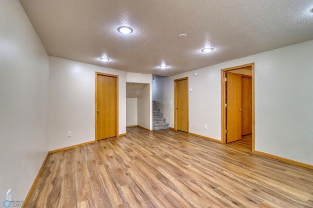 4427 10th Street N, Fargo, ND 58102