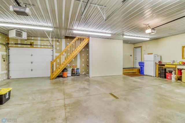 4427 10th Street N, Fargo, ND 58102