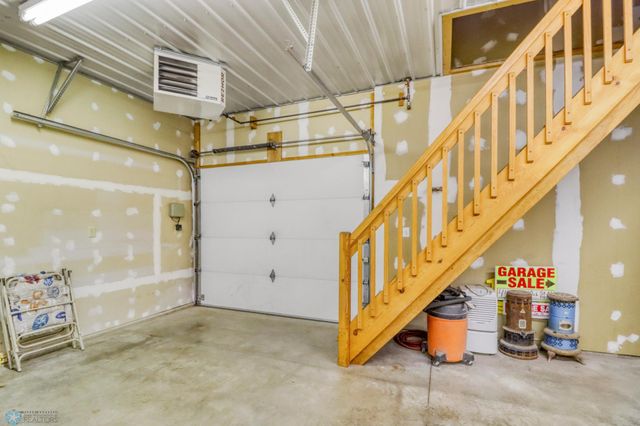 4427 10th Street N, Fargo, ND 58102