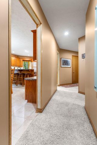 9774 68th Avenue, Allendale Twp, MI 49401