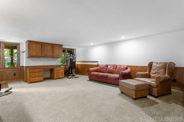 9774 68th Avenue, Allendale Twp, MI 49401