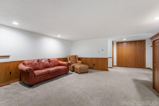 9774 68th Avenue, Allendale Twp, MI 49401