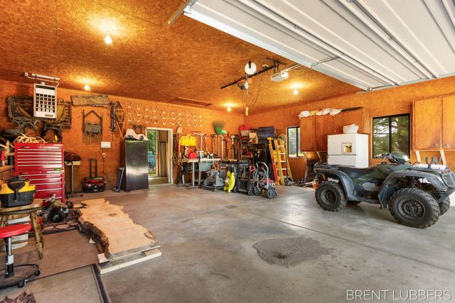 9774 68th Avenue, Allendale Twp, MI 49401