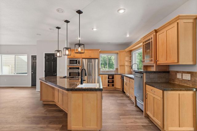 3715 Little Applegate Road, Jacksonville, OR 97530