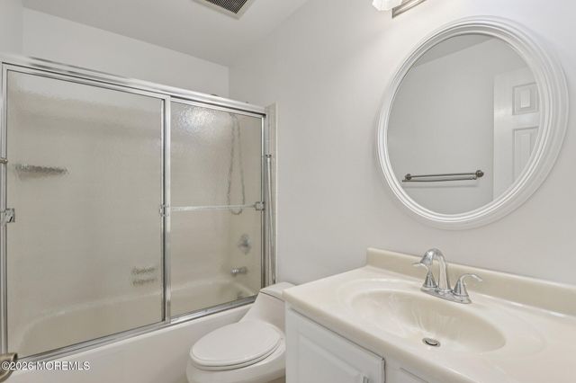 9 Dogwood Court, Spring Lake Heights, NJ 07762