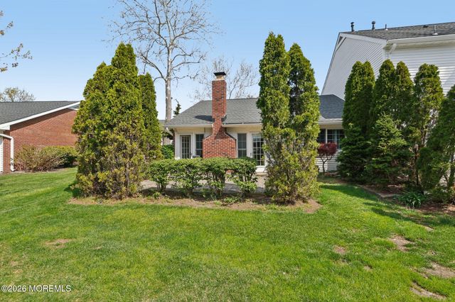 9 Dogwood Court, Spring Lake Heights, NJ 07762