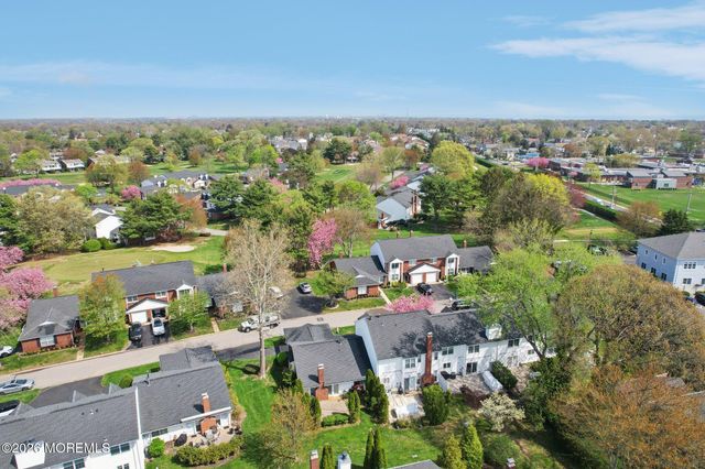 9 Dogwood Court, Spring Lake Heights, NJ 07762