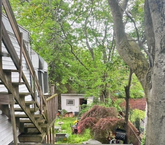 105 Lexington St, Boston, MA 02128