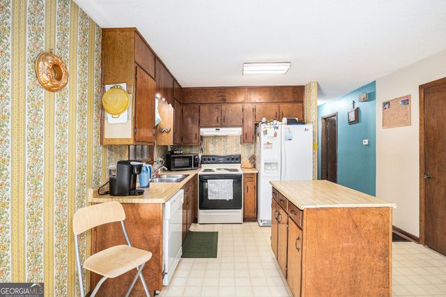 179 Andrews Lane, Toccoa, GA 30577