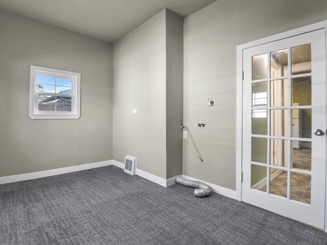 1021 E Nebraska Ave, Spokane, WA 99208