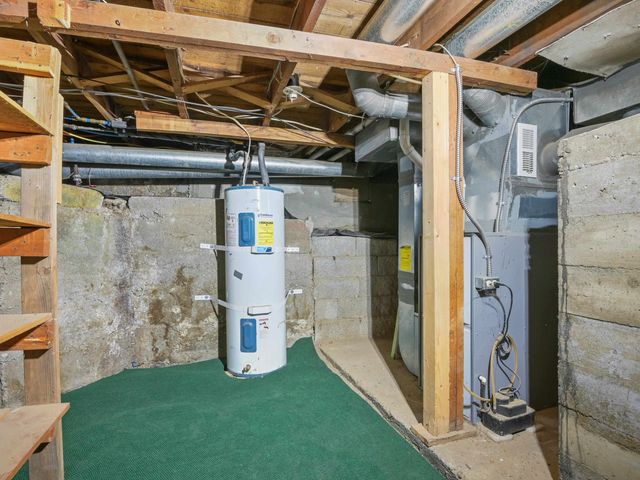 1021 E Nebraska Ave, Spokane, WA 99208