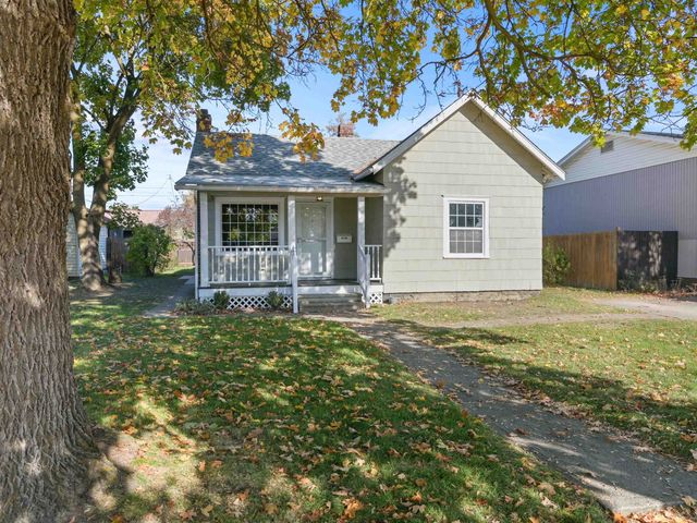1021 E Nebraska Ave, Spokane, WA 99208
