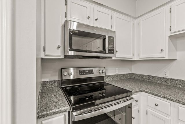 40 Oakridge, Maumelle, AR 72113