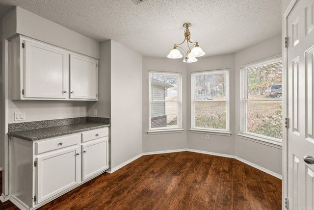 40 Oakridge, Maumelle, AR 72113