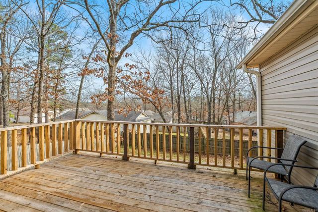 40 Oakridge, Maumelle, AR 72113