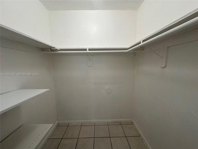 1008 NW 45th Ave 04, Miami, FL 33126