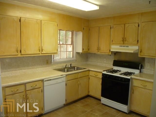 4268 Cedar Valley Court, Conley, GA 30288