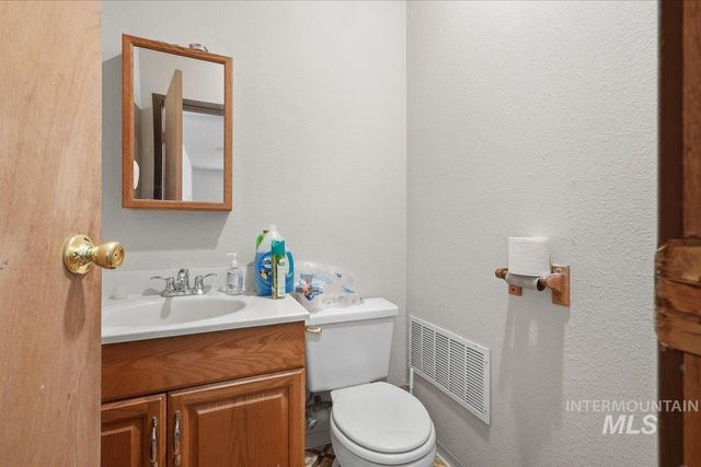 2950 S Auburn Ave, Boise, ID 83705
