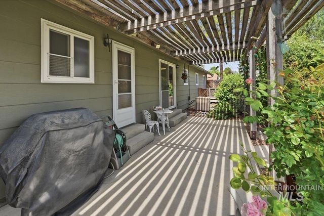 2950 S Auburn Ave, Boise, ID 83705