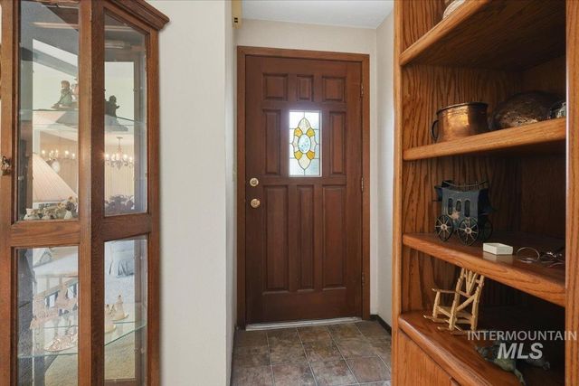 2950 S Auburn Ave, Boise, ID 83705