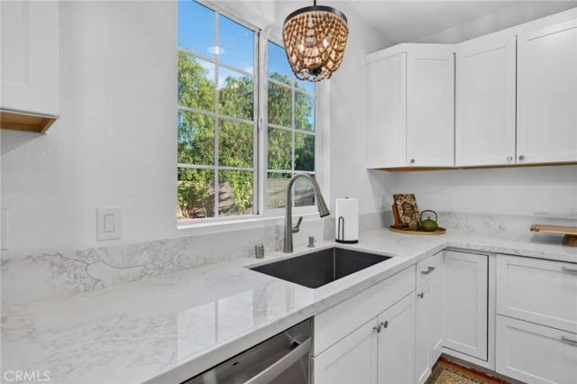 34782 Grotto Hills Drive, Winchester, CA 92596