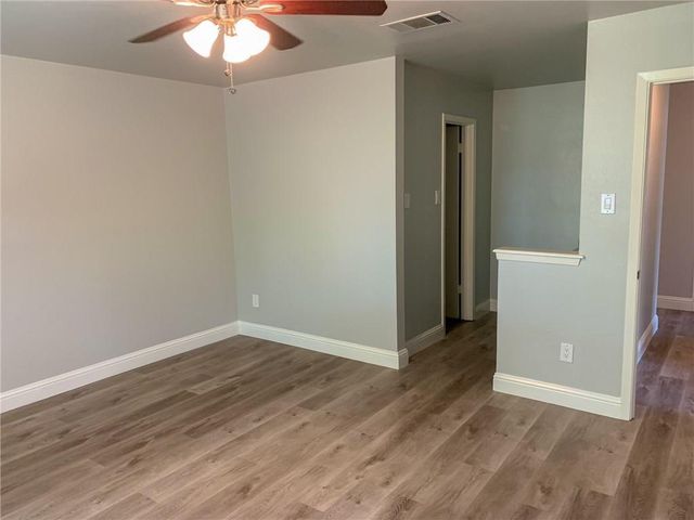 1604 Holstein DR, Austin, TX 78758
