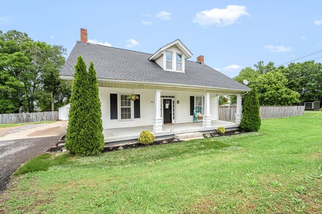 634 Hwy 52, E, Portland, TN 37148