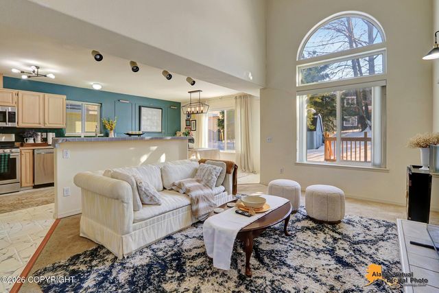 10261 Arborvitae Drive, Anchorage, AK 99507