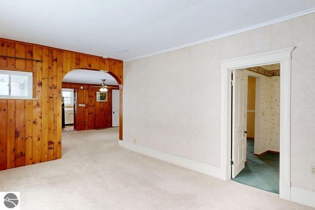 8797 E Walton Road, Shepherd, MI 48883