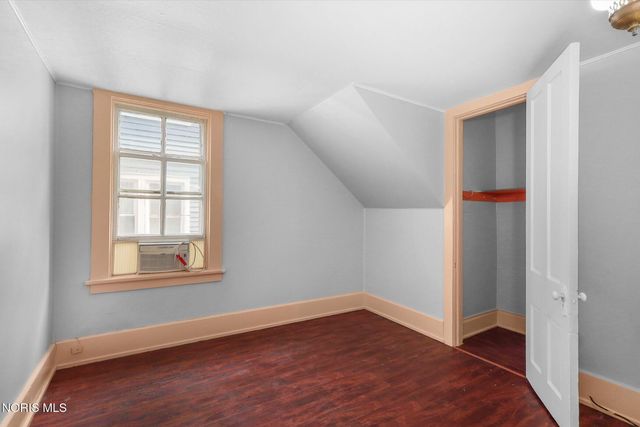 1409 N Huron Street, Toledo, OH 43604