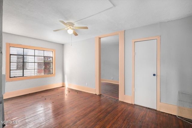 1409 N Huron Street, Toledo, OH 43604